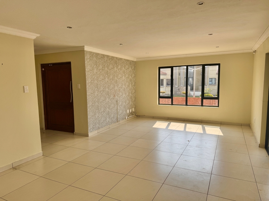 3 Bedroom Property for Sale in Olympus AH Gauteng
