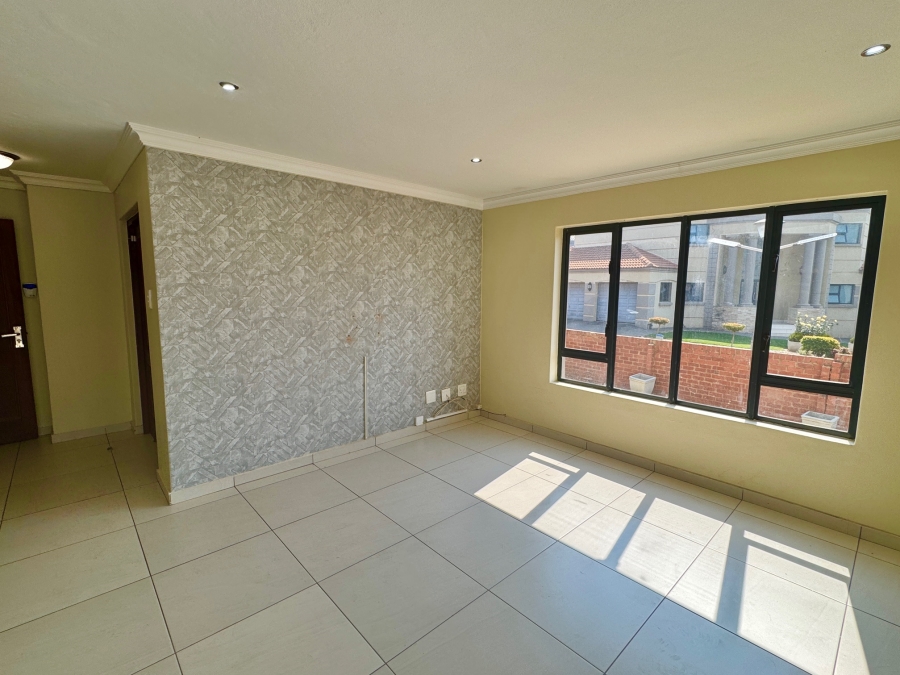 3 Bedroom Property for Sale in Olympus AH Gauteng