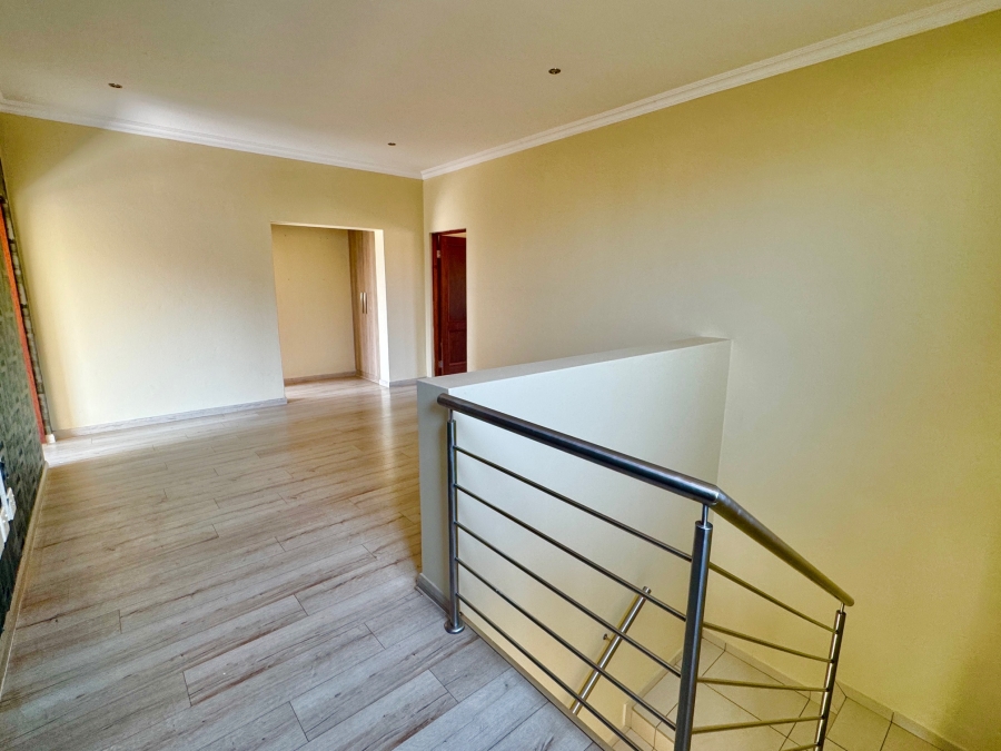 3 Bedroom Property for Sale in Olympus AH Gauteng