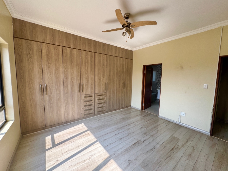 3 Bedroom Property for Sale in Olympus AH Gauteng
