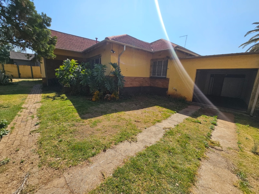 3 Bedroom Property for Sale in Albemarle Gauteng