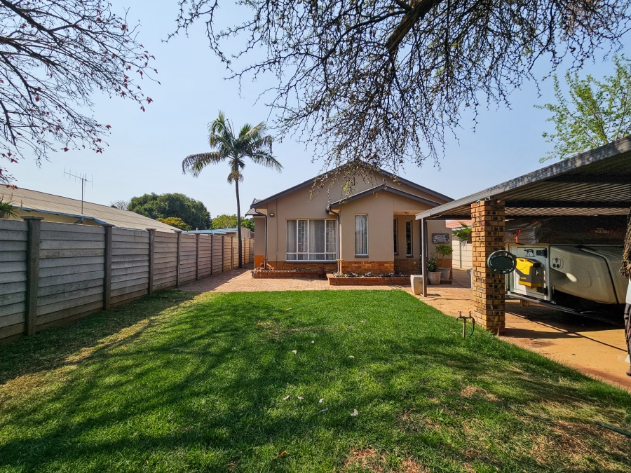 3 Bedroom Property for Sale in Villieria Gauteng