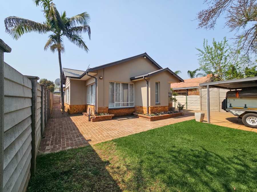 3 Bedroom Property for Sale in Villieria Gauteng