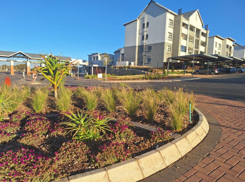 To Let 2 Bedroom Property for Rent in Modderfontein Gauteng