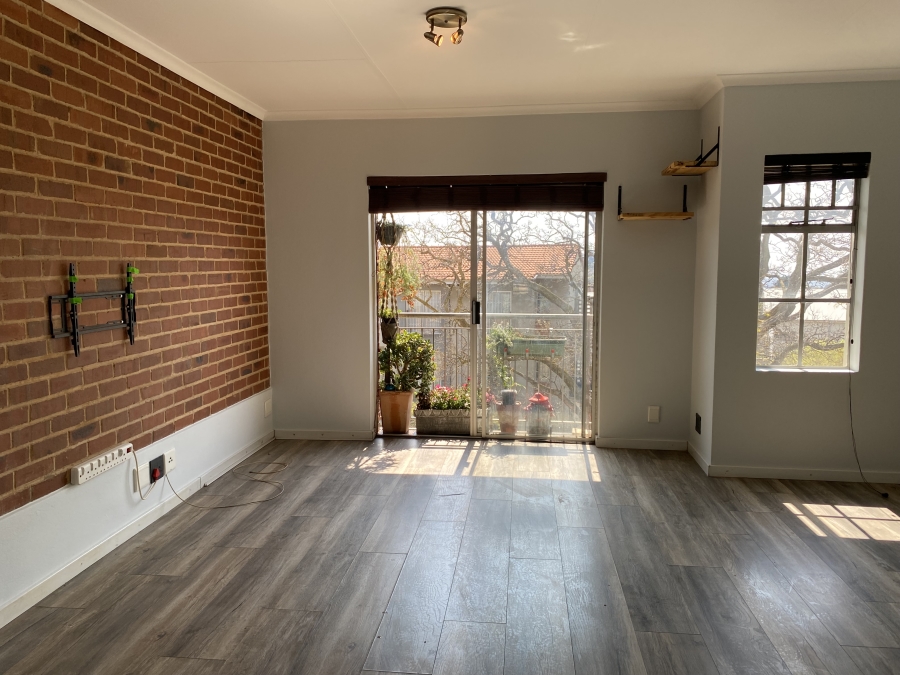 To Let 2 Bedroom Property for Rent in Houghton Estate Gauteng