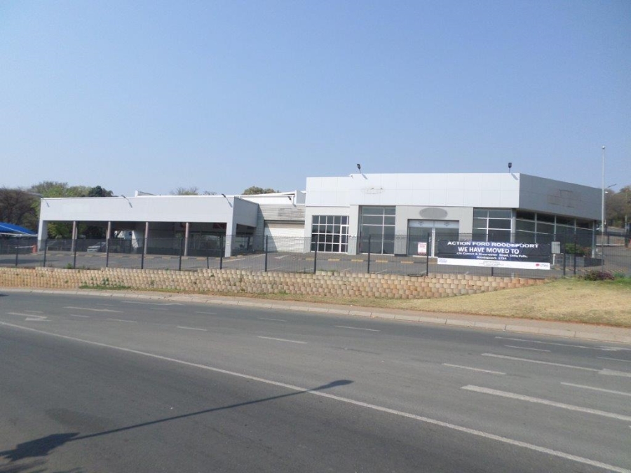 To Let commercial Property for Rent in Constantia Kloof Gauteng