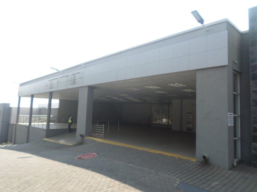 To Let commercial Property for Rent in Constantia Kloof Gauteng