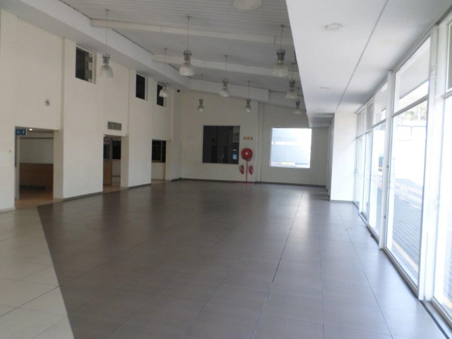 To Let commercial Property for Rent in Constantia Kloof Gauteng