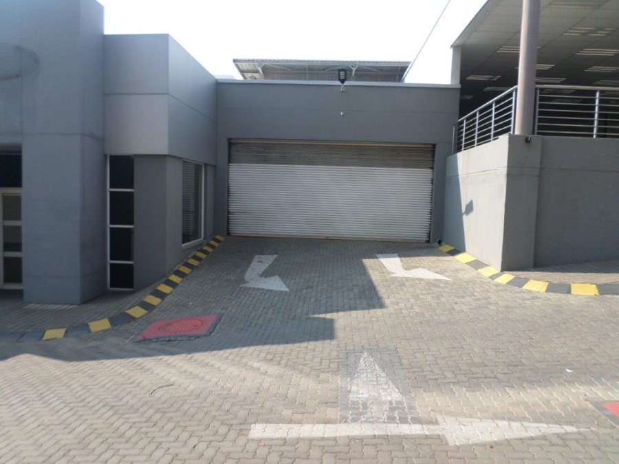 To Let commercial Property for Rent in Constantia Kloof Gauteng
