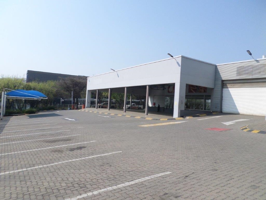 To Let commercial Property for Rent in Constantia Kloof Gauteng