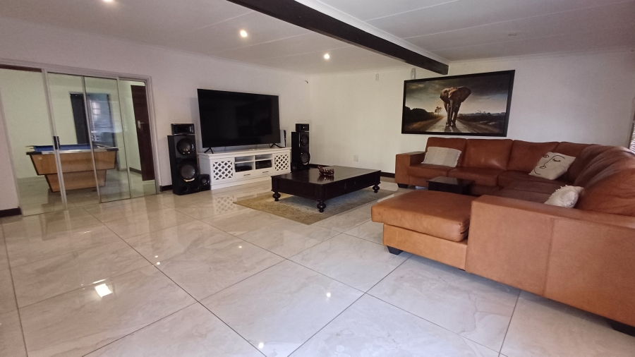 4 Bedroom Property for Sale in Theresa Park Gauteng