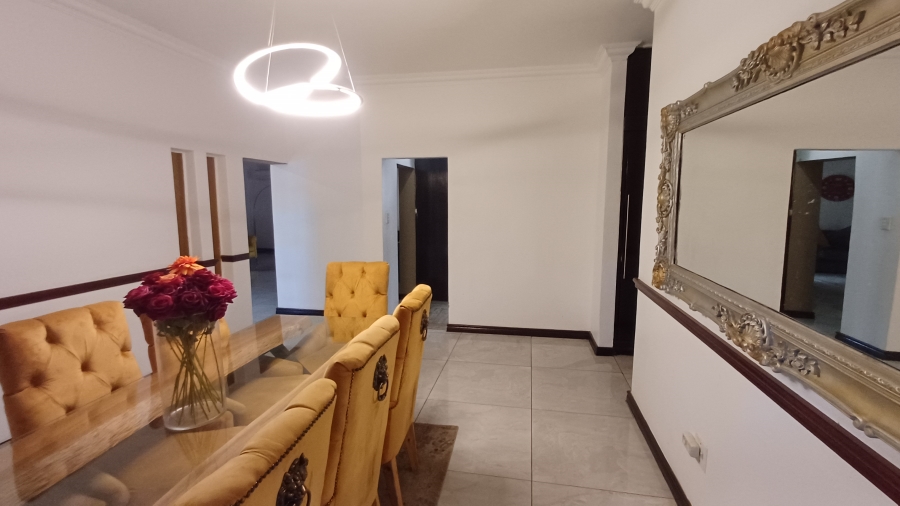 4 Bedroom Property for Sale in Theresa Park Gauteng