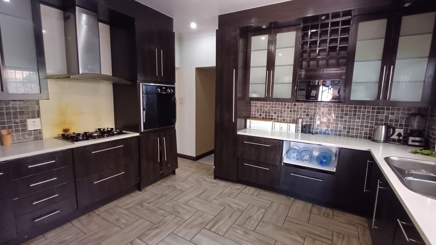 4 Bedroom Property for Sale in Theresa Park Gauteng