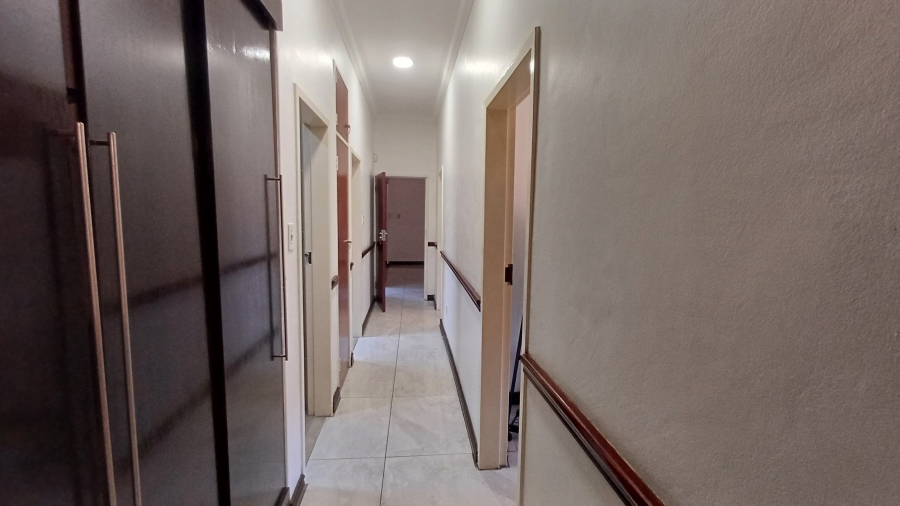 4 Bedroom Property for Sale in Theresa Park Gauteng