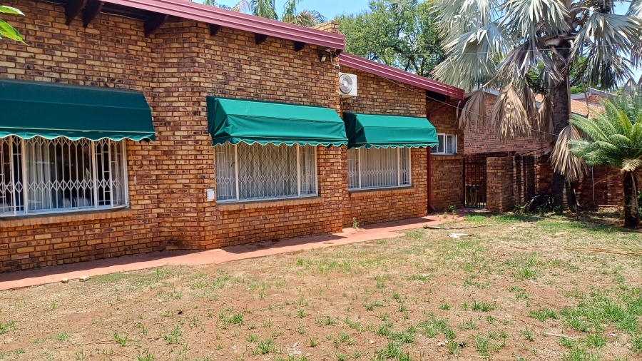 4 Bedroom Property for Sale in Theresa Park Gauteng