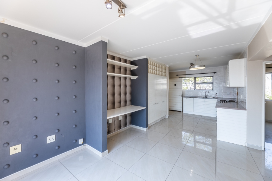 2 Bedroom Property for Sale in Dainfern Gauteng