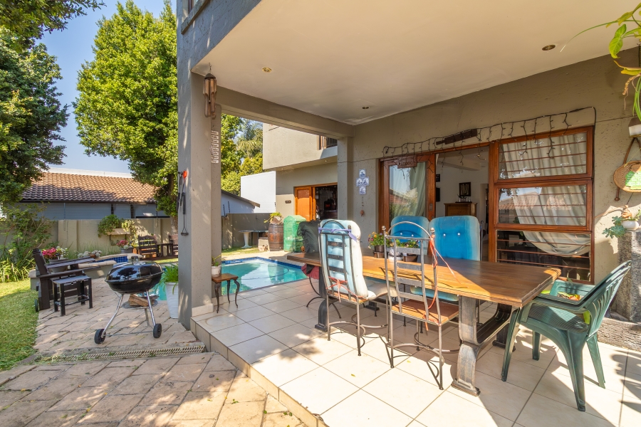 3 Bedroom Property for Sale in Magaliessig Gauteng