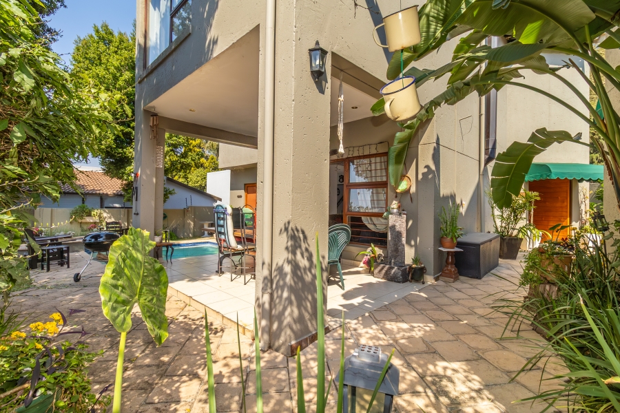 3 Bedroom Property for Sale in Magaliessig Gauteng