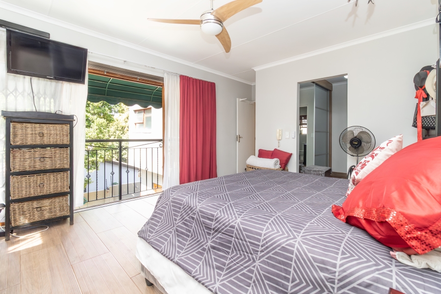 3 Bedroom Property for Sale in Magaliessig Gauteng