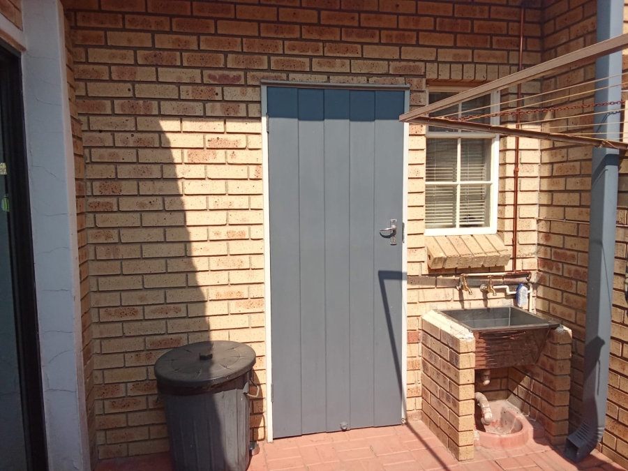 3 Bedroom Property for Sale in Three Rivers Gauteng
