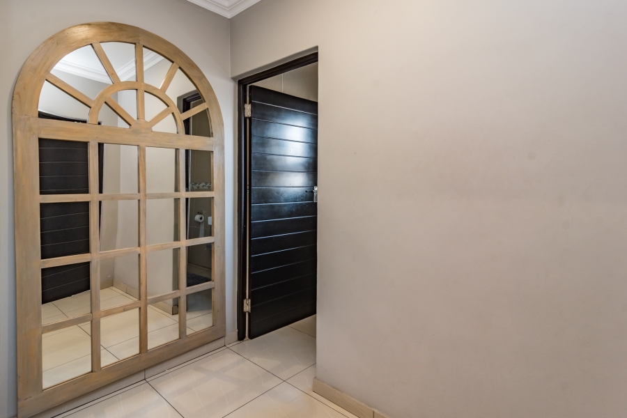 4 Bedroom Property for Sale in Rua Vista Gauteng