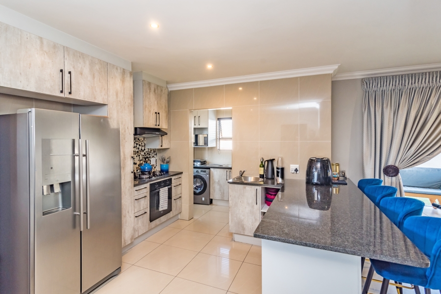 4 Bedroom Property for Sale in Rua Vista Gauteng