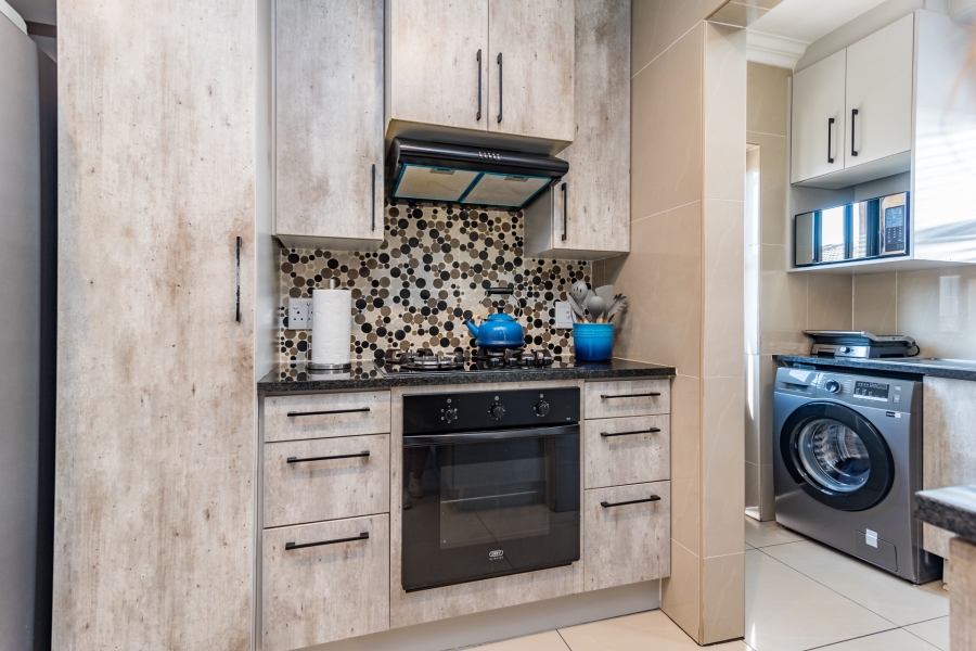 4 Bedroom Property for Sale in Rua Vista Gauteng
