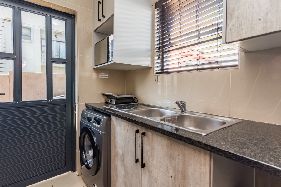 4 Bedroom Property for Sale in Rua Vista Gauteng