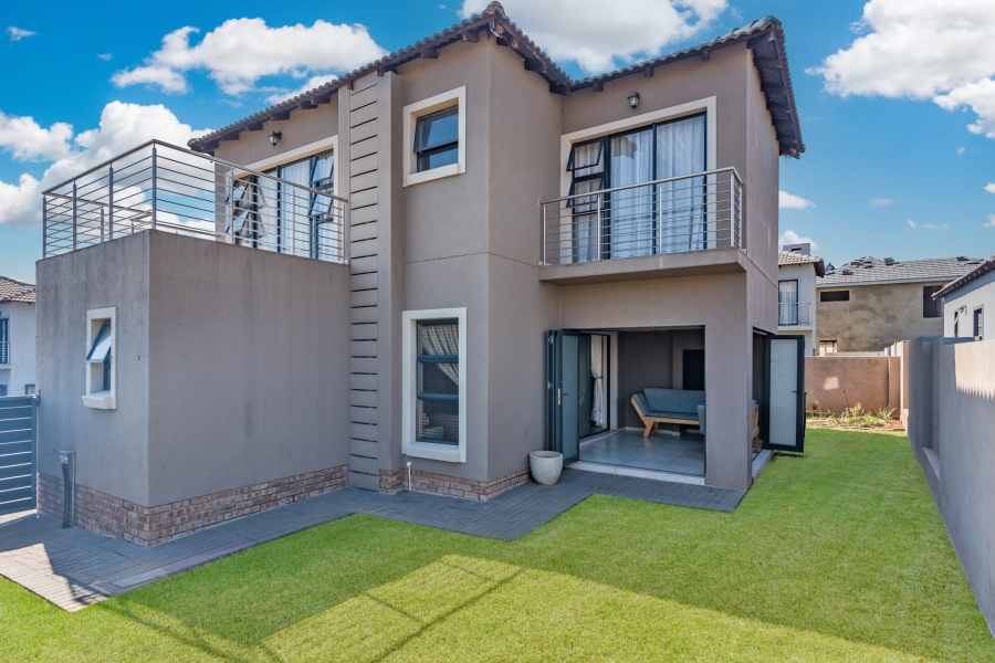 4 Bedroom Property for Sale in Rua Vista Gauteng