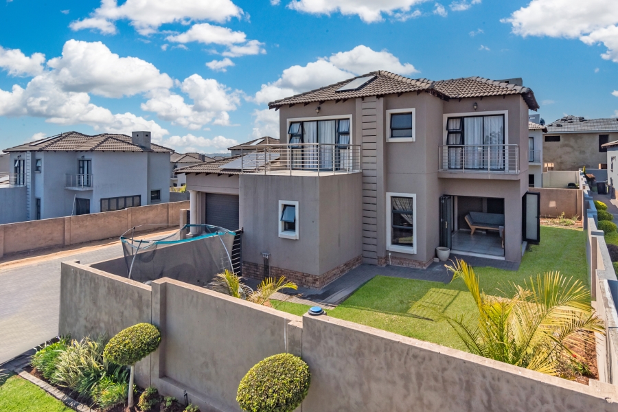 4 Bedroom Property for Sale in Rua Vista Gauteng
