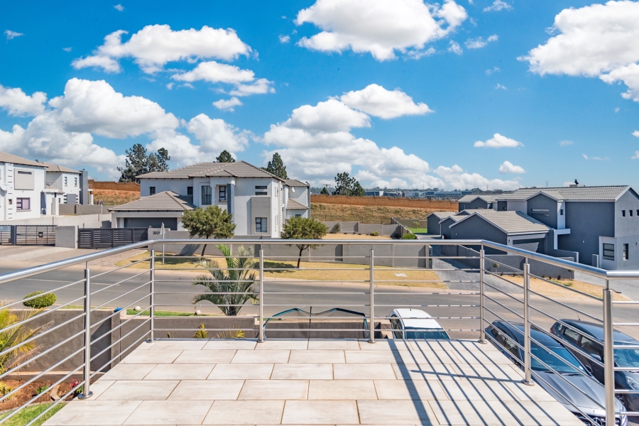 4 Bedroom Property for Sale in Rua Vista Gauteng