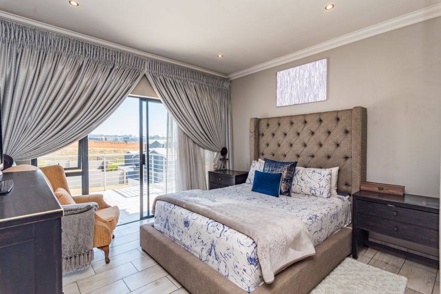 4 Bedroom Property for Sale in Rua Vista Gauteng