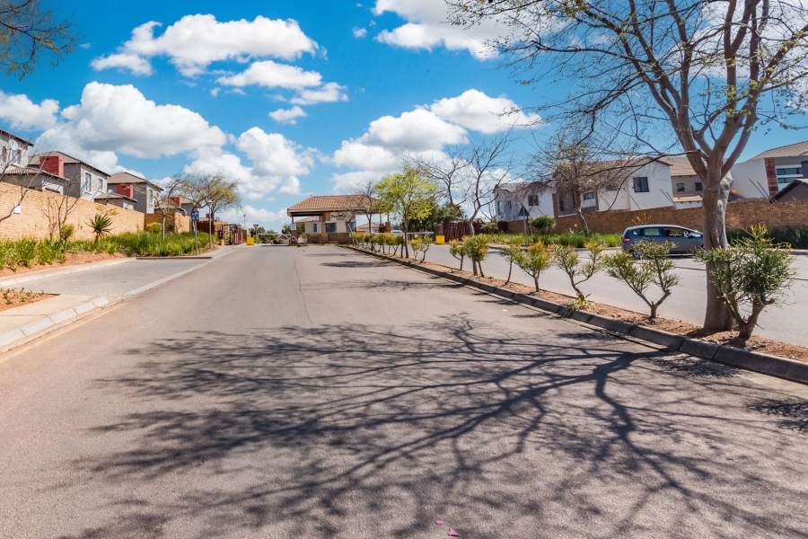4 Bedroom Property for Sale in Rua Vista Gauteng