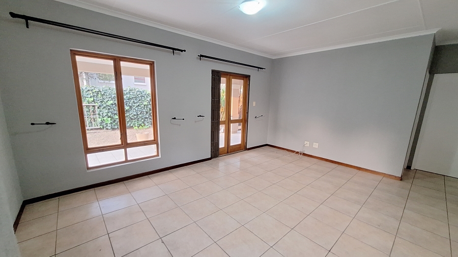 2 Bedroom Property for Sale in Maroeladal Gauteng