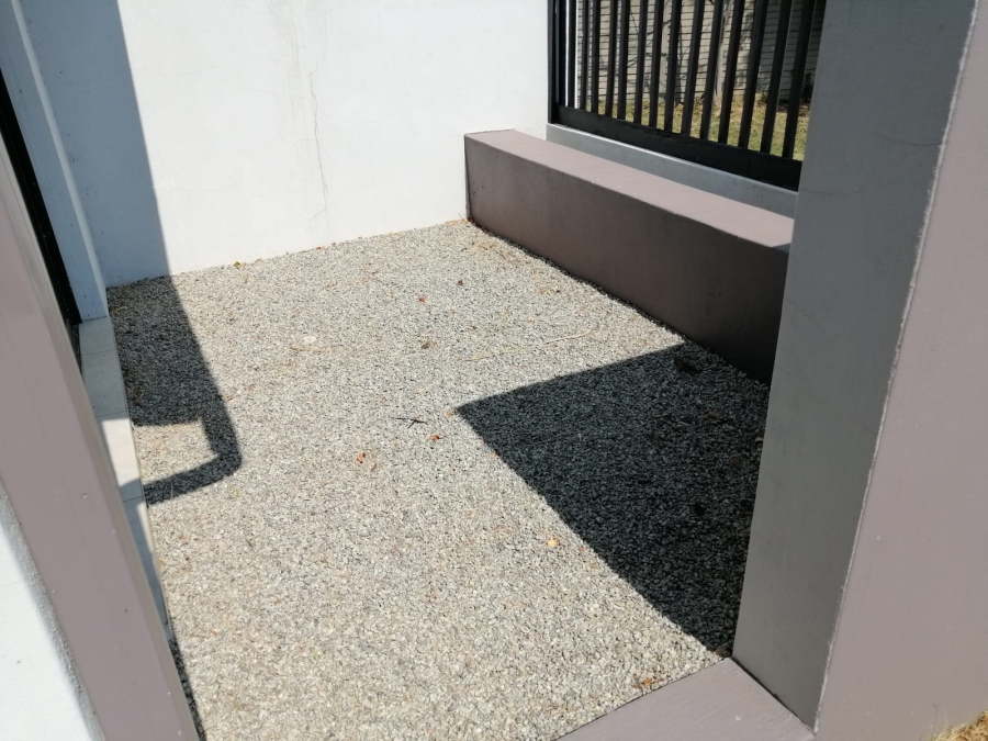 To Let 3 Bedroom Property for Rent in Allens Nek Gauteng