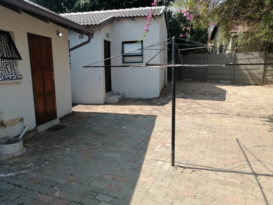 To Let 3 Bedroom Property for Rent in Allens Nek Gauteng