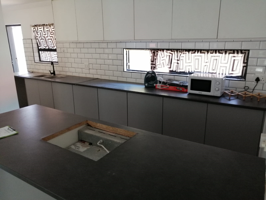 To Let 3 Bedroom Property for Rent in Allens Nek Gauteng