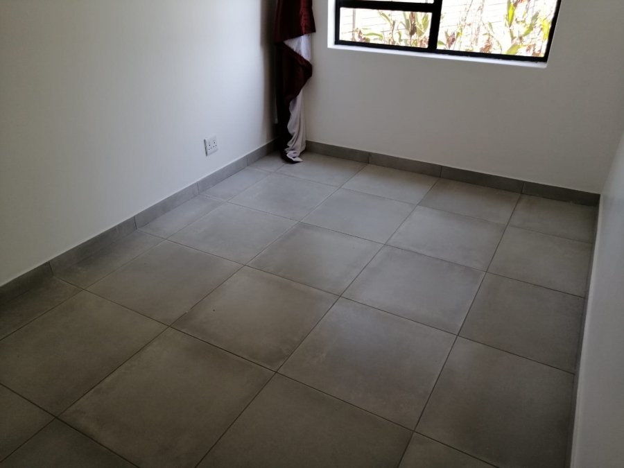 To Let 3 Bedroom Property for Rent in Allens Nek Gauteng