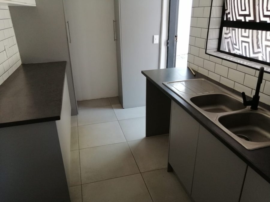 To Let 3 Bedroom Property for Rent in Allens Nek Gauteng