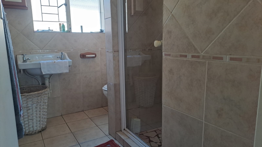To Let 5 Bedroom Property for Rent in Vanderbijlpark SW Gauteng