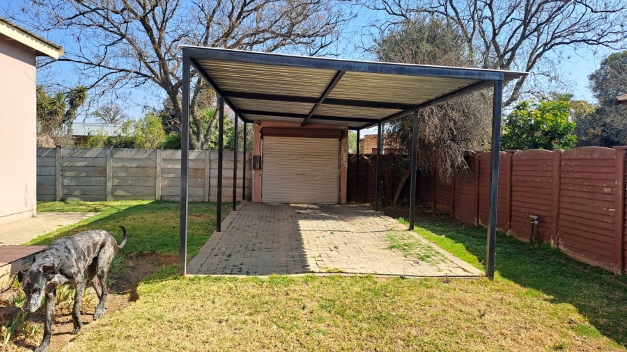 To Let 5 Bedroom Property for Rent in Vanderbijlpark SW Gauteng