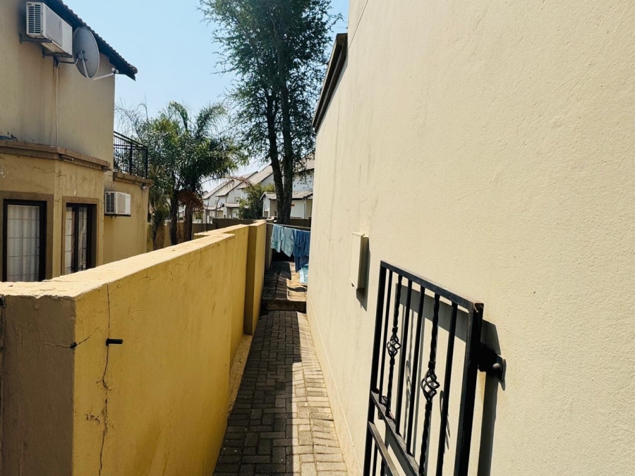 To Let 3 Bedroom Property for Rent in Kyalami Gauteng