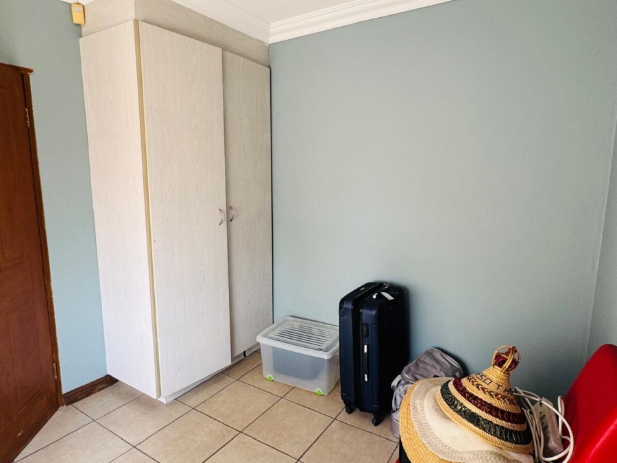 To Let 3 Bedroom Property for Rent in Kyalami Gauteng
