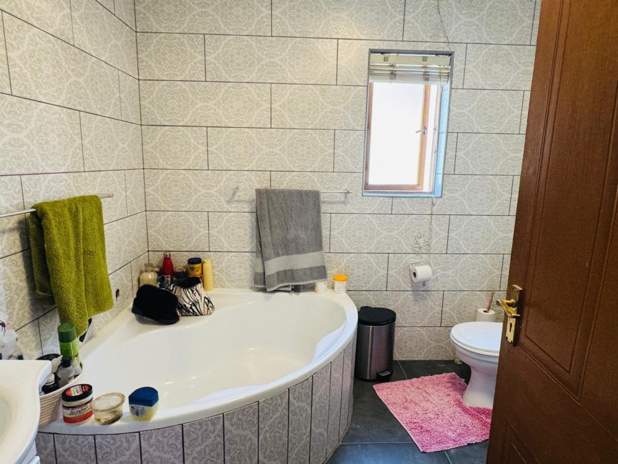 To Let 3 Bedroom Property for Rent in Kyalami Gauteng