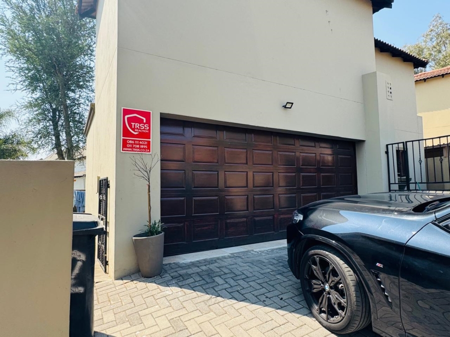 To Let 3 Bedroom Property for Rent in Kyalami Gauteng