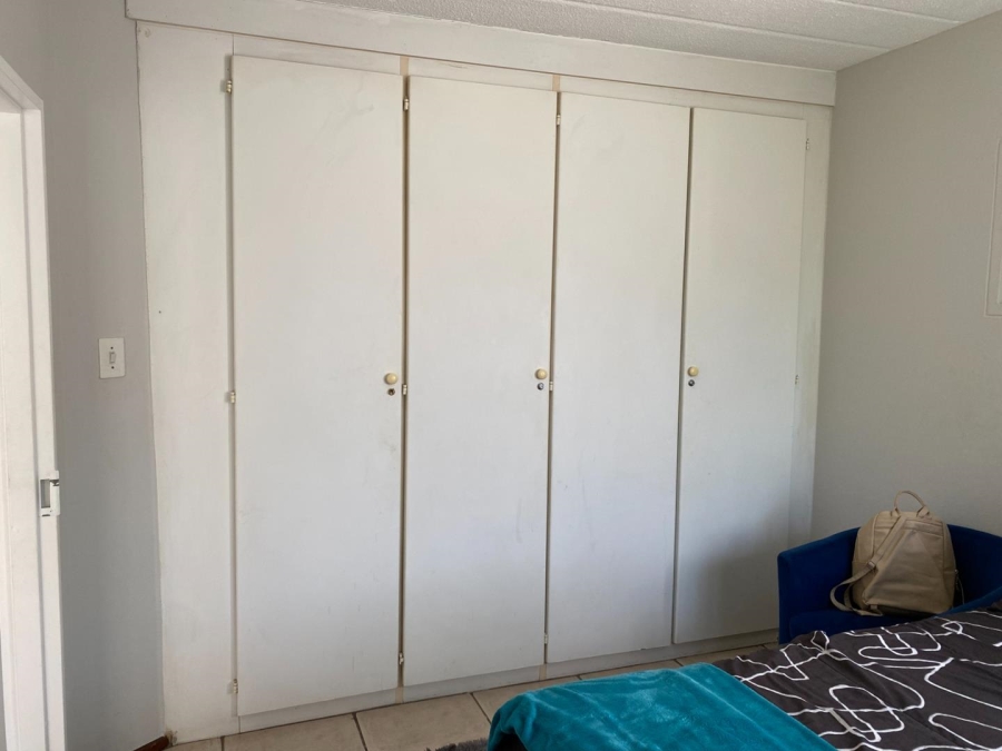 1 Bedroom Property for Sale in Morningside Gauteng