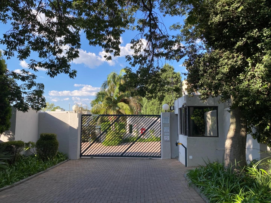1 Bedroom Property for Sale in Morningside Gauteng