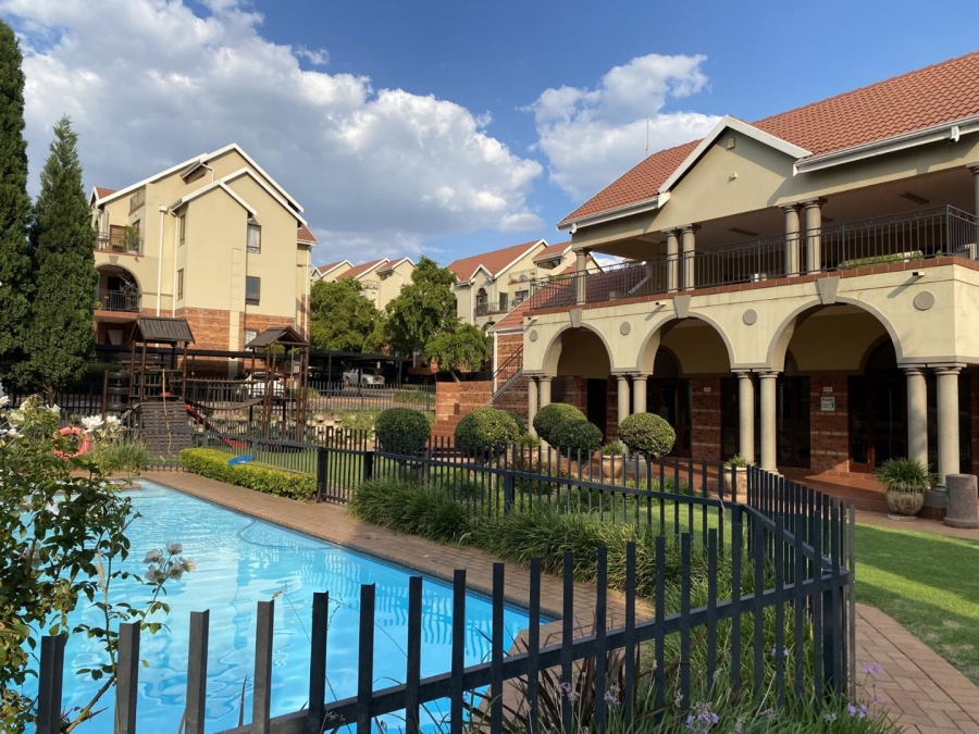 1 Bedroom Property for Sale in Bryanston Gauteng