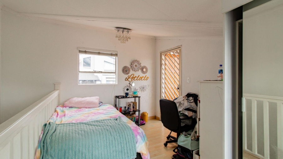 2 Bedroom Property for Sale in Morningside Gauteng