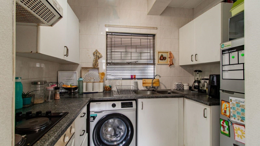2 Bedroom Property for Sale in Morningside Gauteng